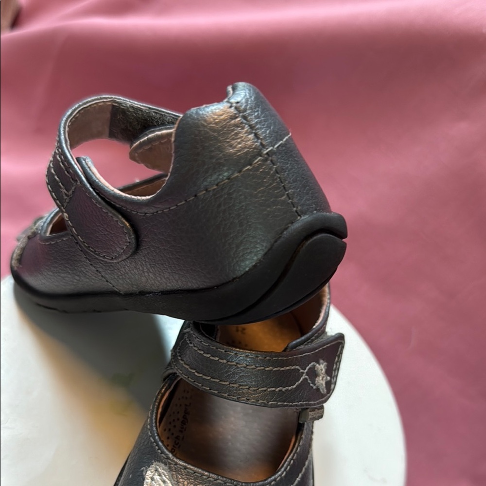 Pediped Black and Silver Dress Shoes with Star Appliqué - Picture 6 of 9